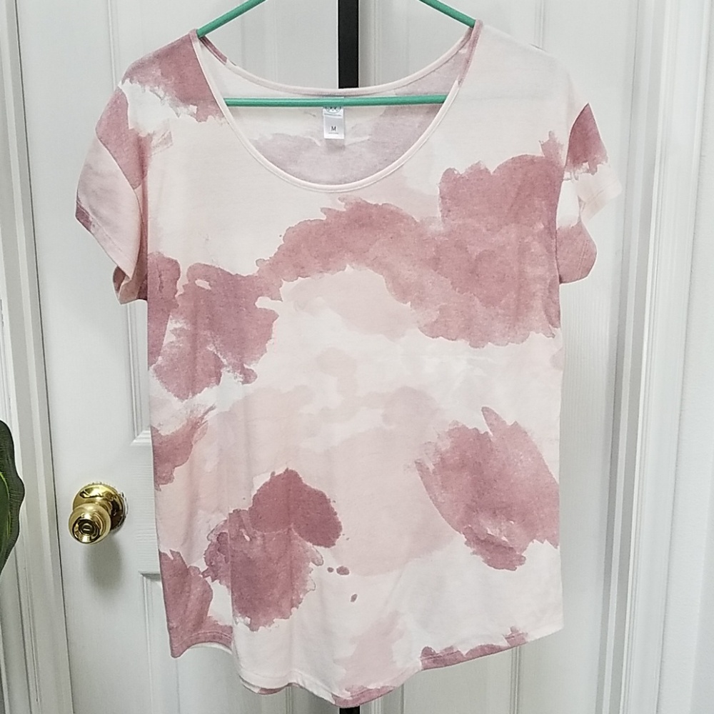Alternative tee